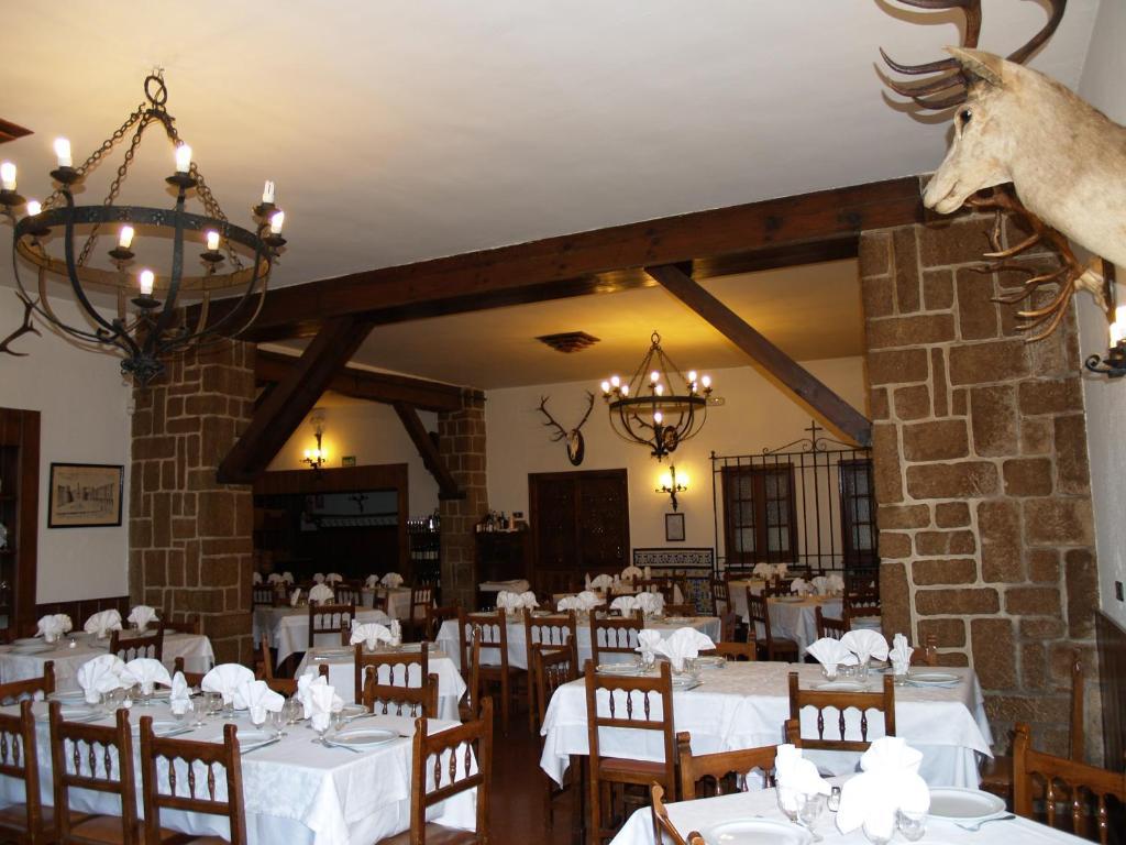 Hostal El Rastro Ávila Exteriér fotografie