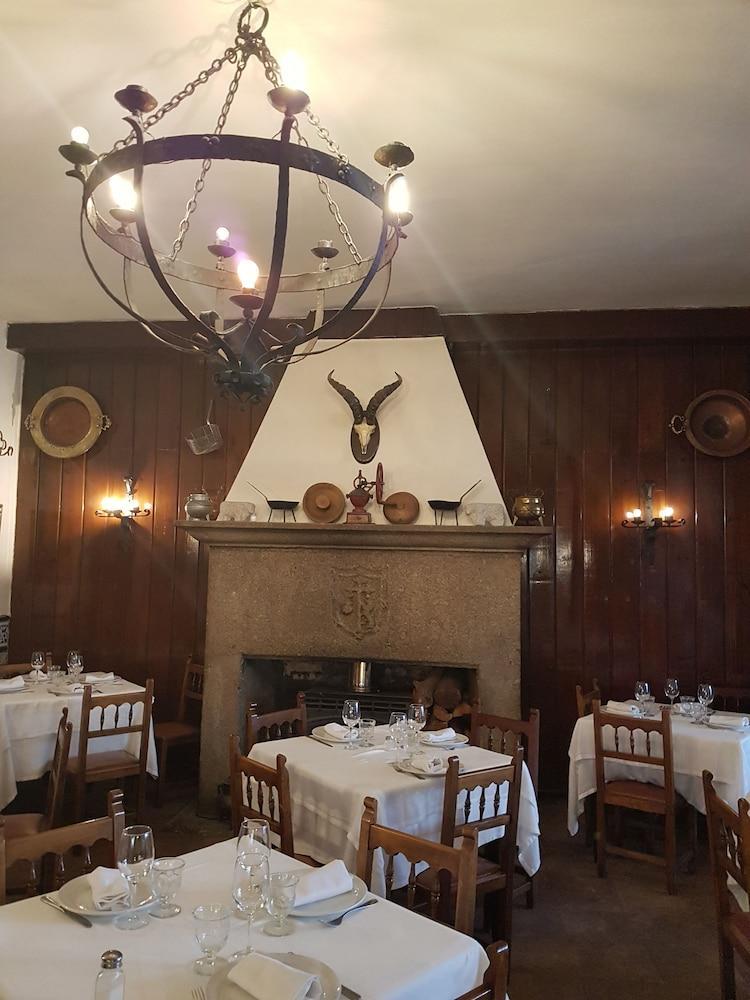 Hostal El Rastro Ávila Exteriér fotografie