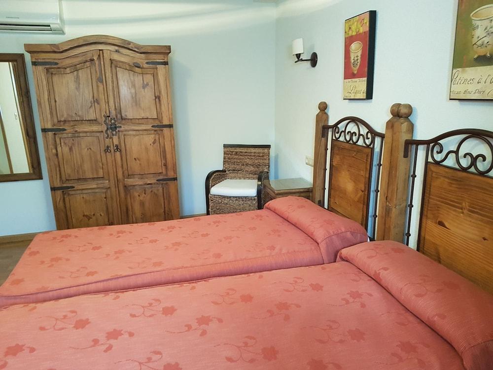 Hostal El Rastro Ávila Exteriér fotografie